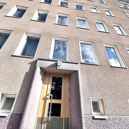 Designin Golden In The Center - Near Saerkaenniemi Apartment Tampere